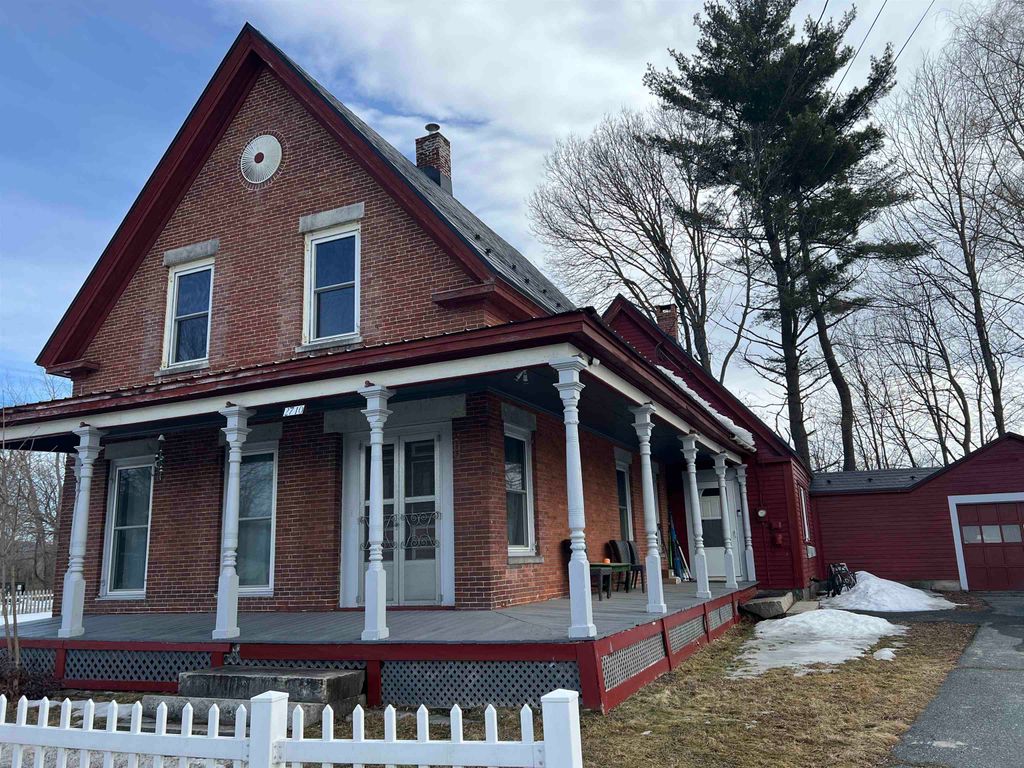 Photo of 2710 Dartmouth College Highway, Haverhill, NH 03774 (MLS # 5084473)