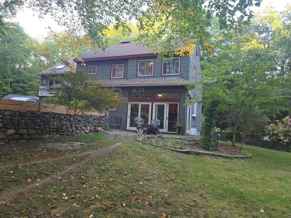 Photo of 15 Fredwood Drive, Chichester, NH 03258 (MLS # 5063171)