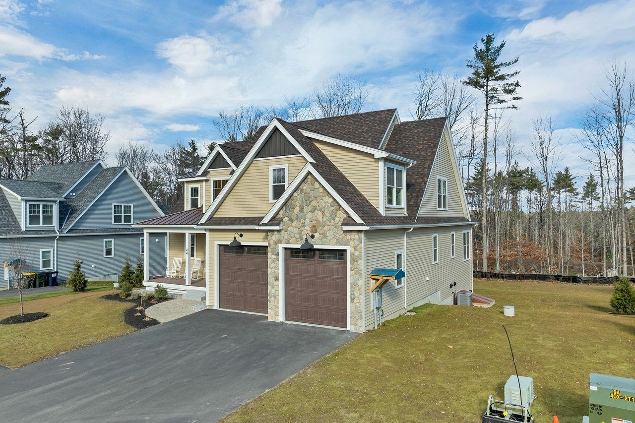 44 Lady Walsingham Way