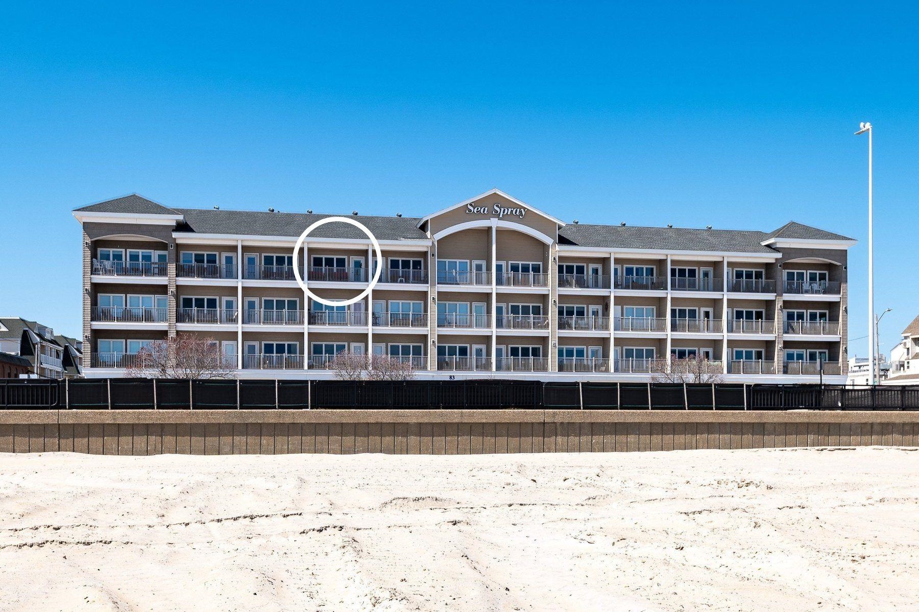 83 Ocean Boulevard 404