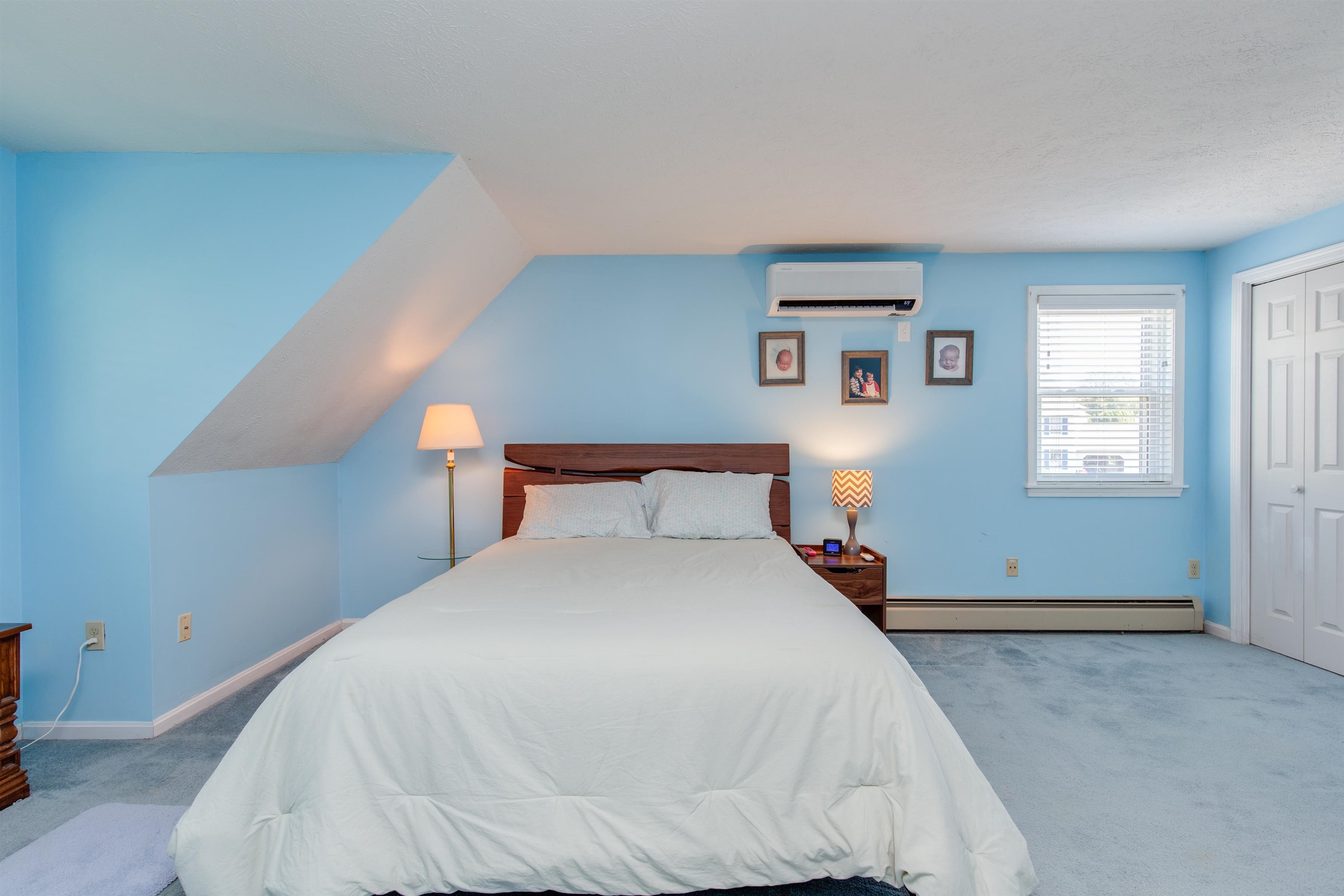 Manchester, New Hampshire 03109, United States, 3 Bedrooms Bedrooms, ,2 BathroomsBathrooms,Residential,Active,190425