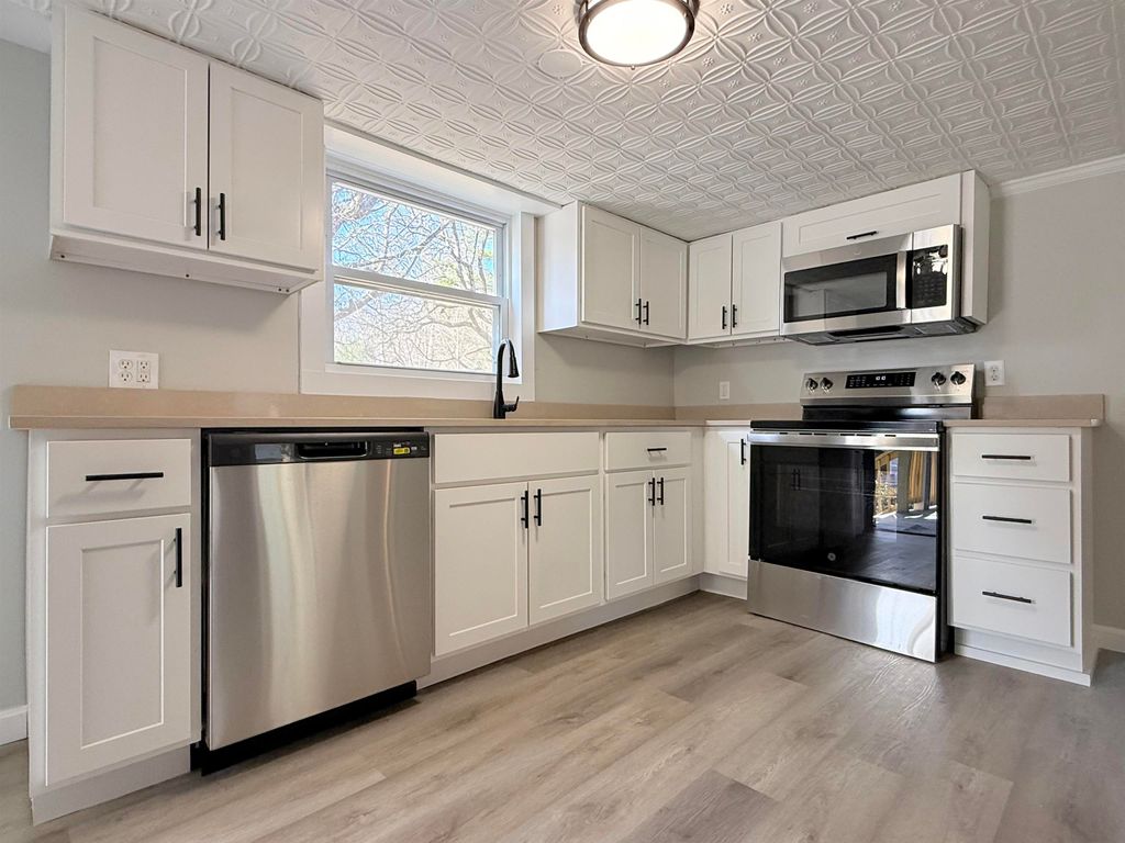 Photo of 30 Sweatt Street, Boscawen, NH 03303 (MLS # 5080599)