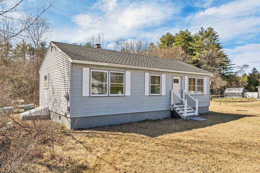 Photo of 95 Forrest Road, Northfield, NH 03276 (MLS # 5034689)