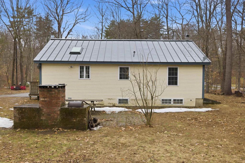 Photo of 49 Forest Lane, Boscawen, NH 03303 (MLS # 5082019)