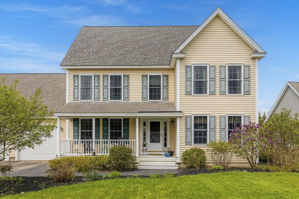 Photo of 8 Mason Drive, Stratham, NH 03885 (MLS # 5088451)