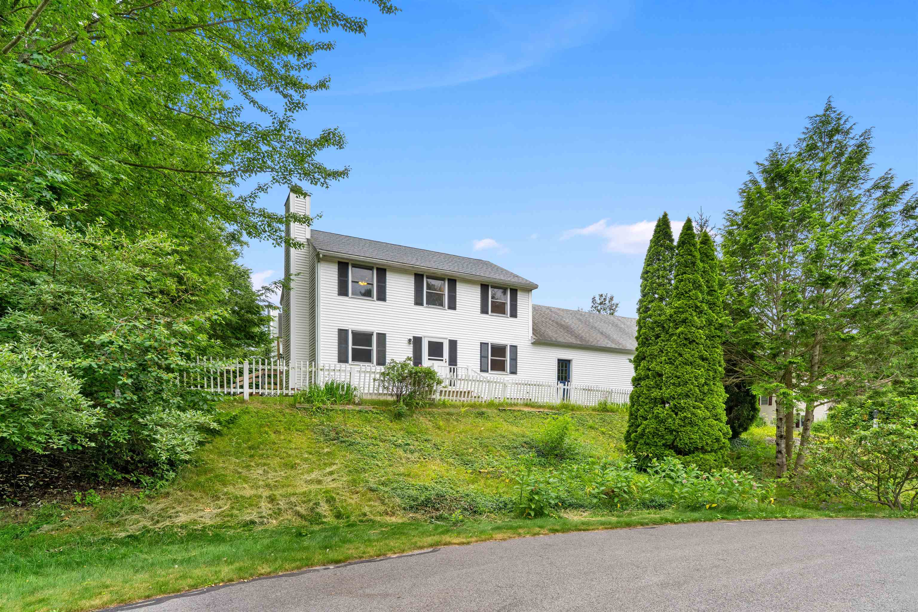 8 Oak Hill Lane