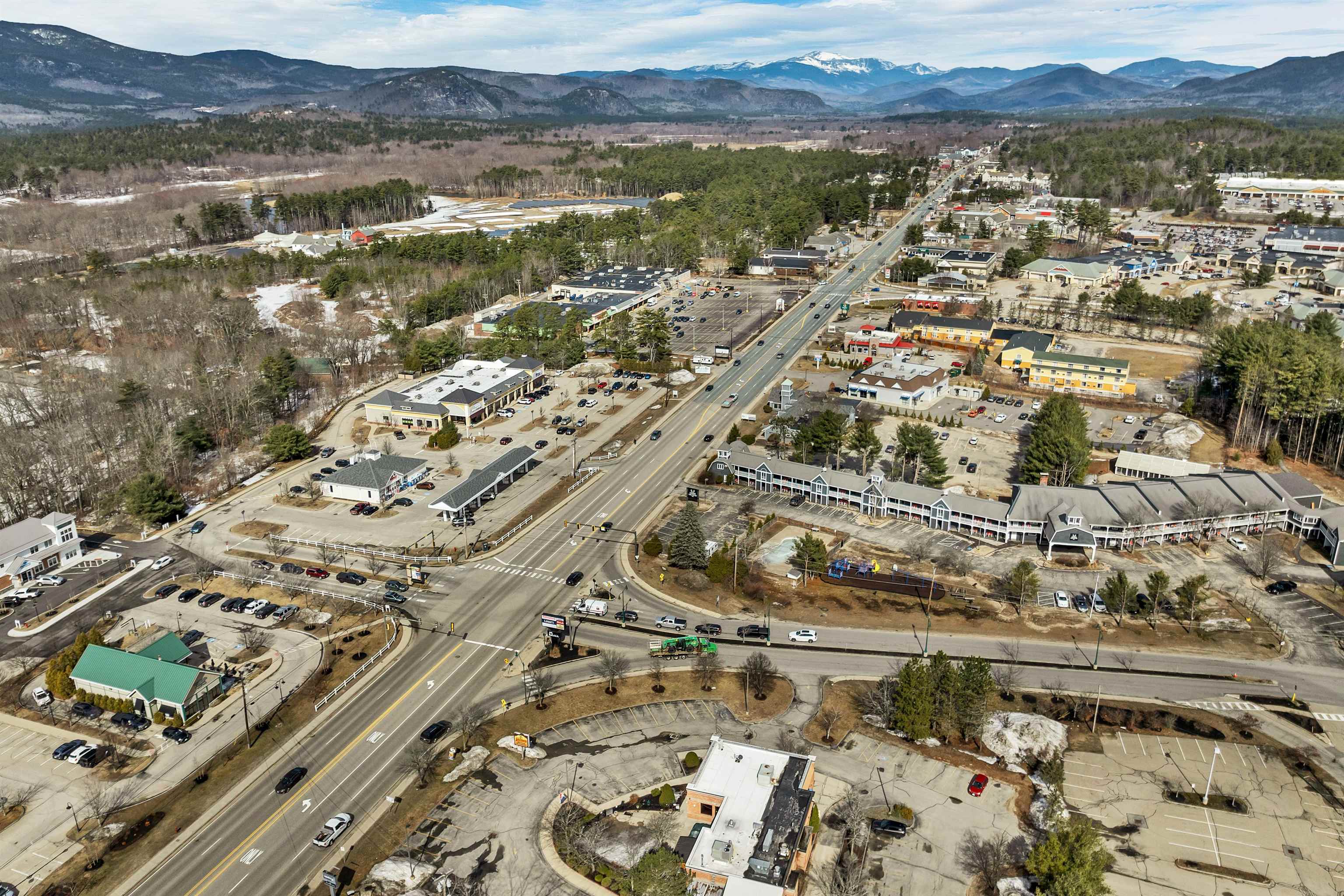 Conway, New Hampshire 03860, United States, 1 Bedroom Bedrooms, ,1 BathroomBathrooms,Residential,Active,149920