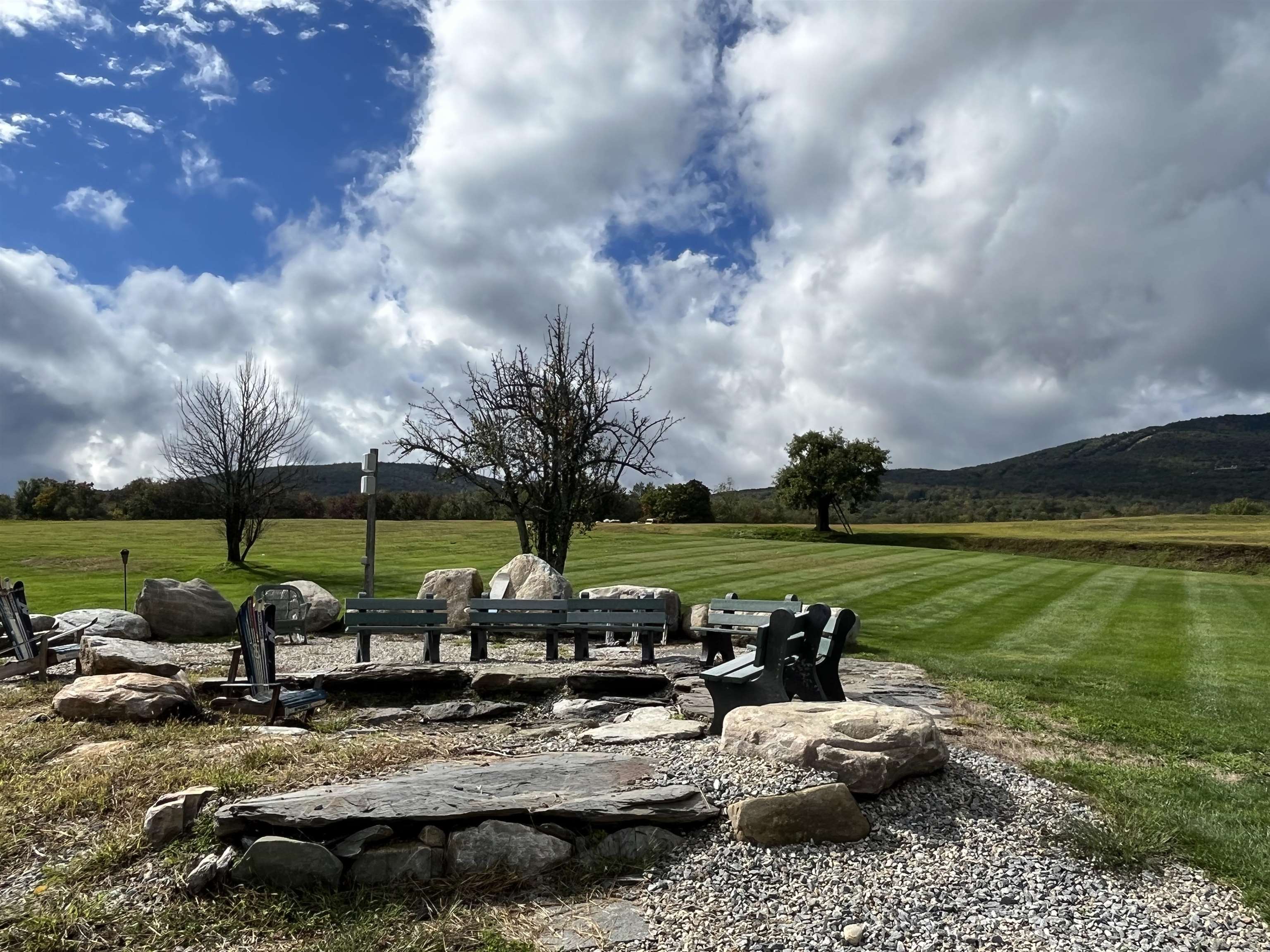 85 Pallottas Hill