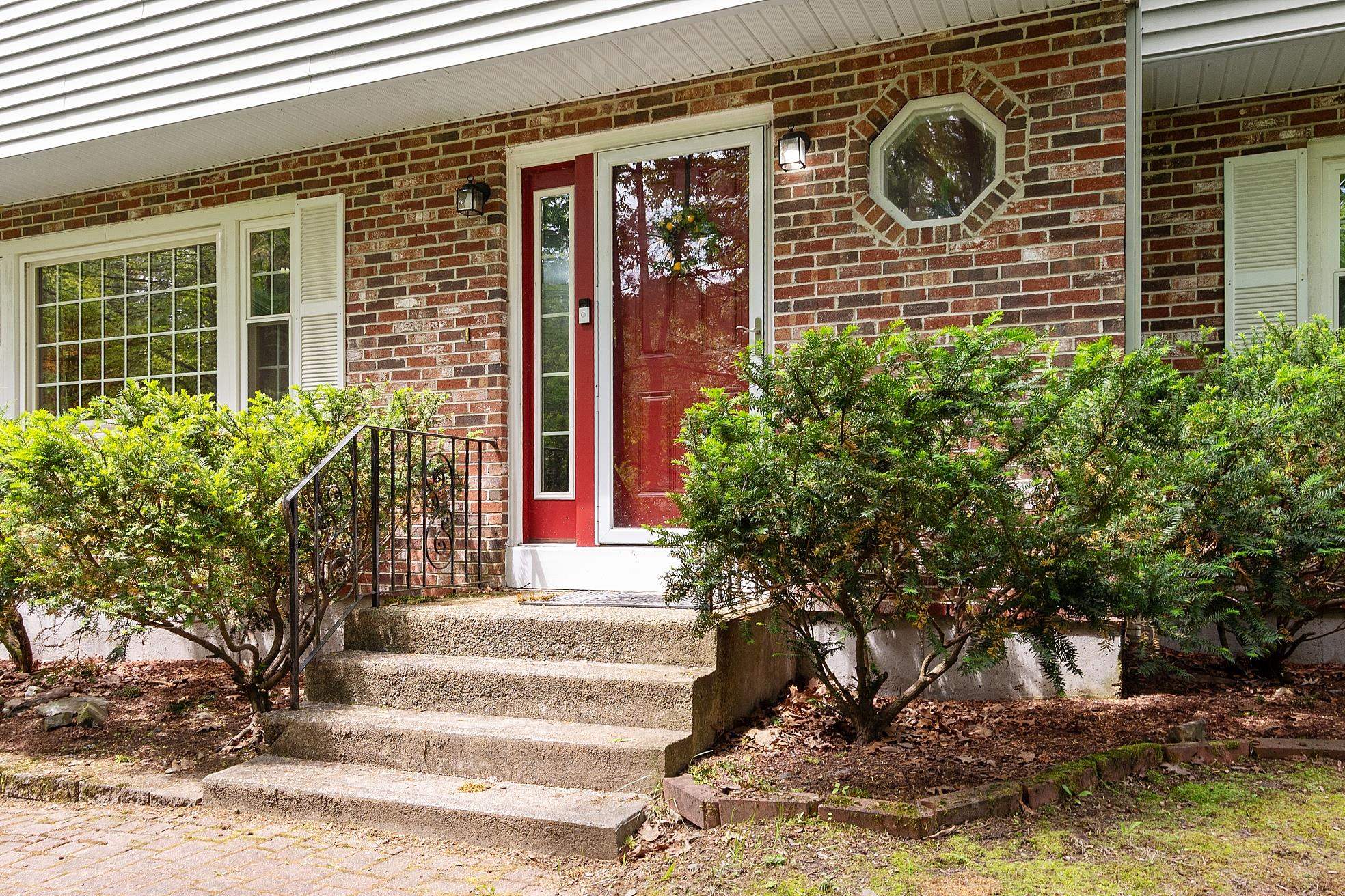 5 Christian Drive