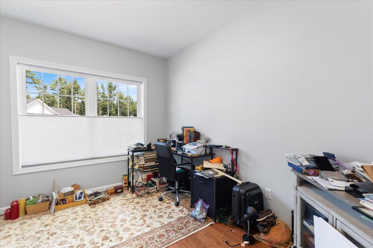 Pelham, New Hampshire 03076, United States, 2 Bedrooms Bedrooms, ,2 BathroomsBathrooms,Residential,Active,73816