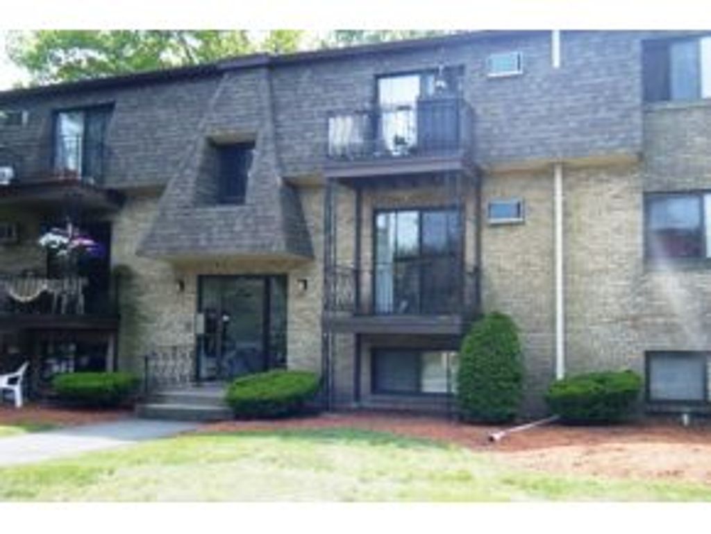 Photo of 14 Tiffany Road #2, Salem, NH 03079 (MLS # 5089683)