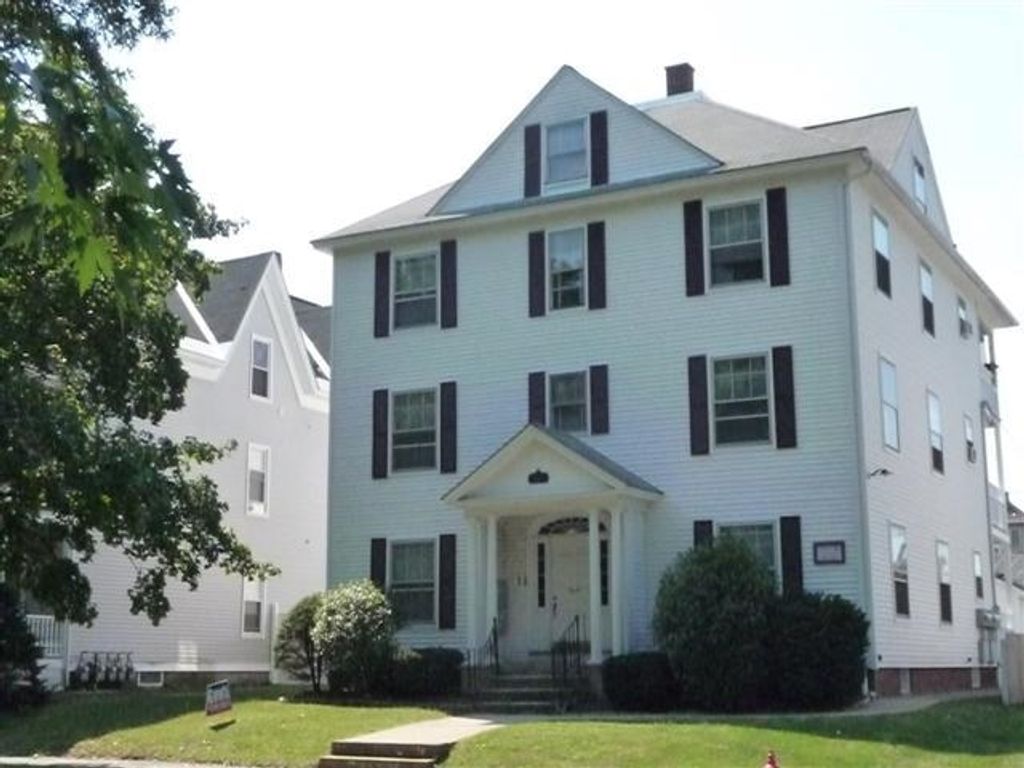 Photo of 304 COOLIDGE Avenue #1N, Manchester, NH 03102 (MLS # 5065689)