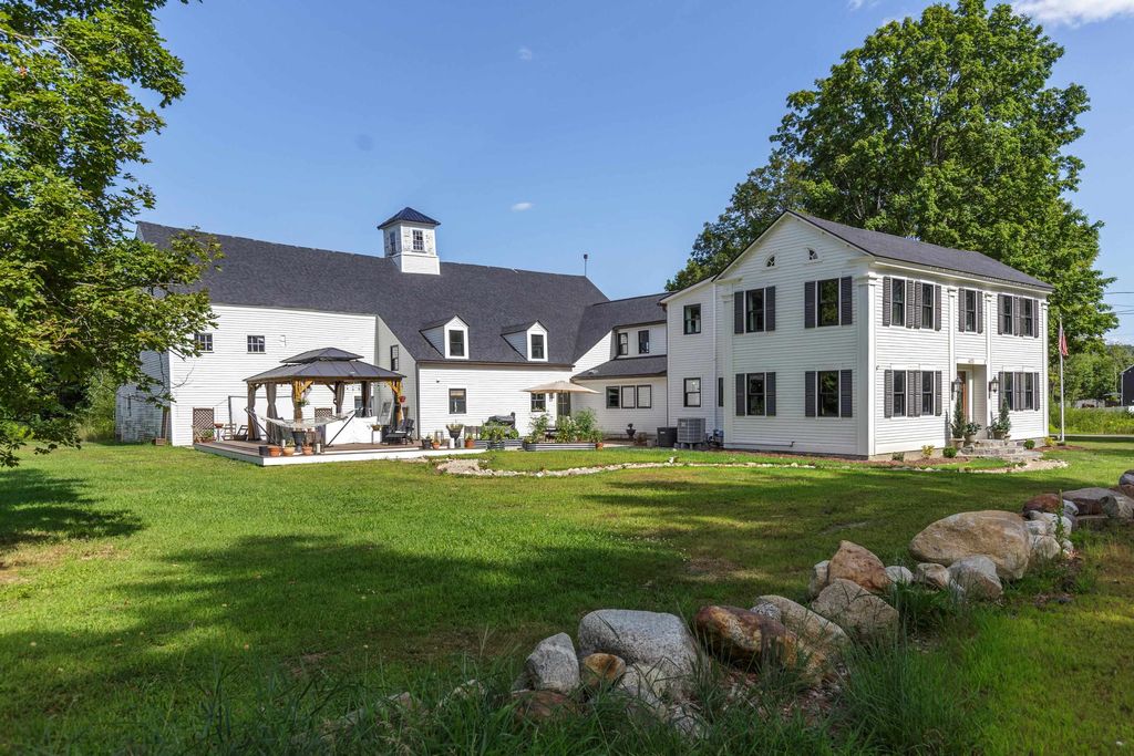 Photo of 403 Maple Street, Hopkinton, NH 03229 (MLS # 5055001)