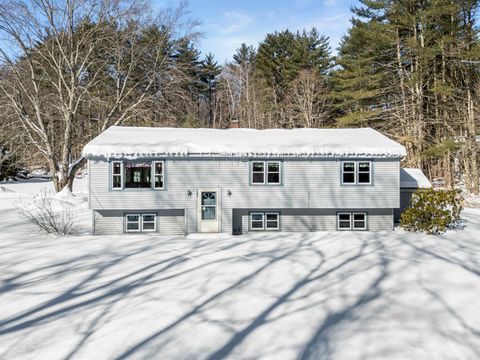 Photo of 157 Old Turnpike Road, Epsom, NH 03234 (MLS # 5075537)