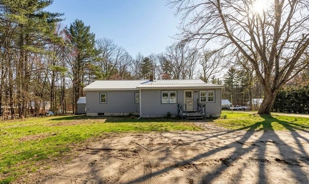 Photo of 157 Old Turnpike Road, Epsom, NH 03234 (MLS # 5075537)