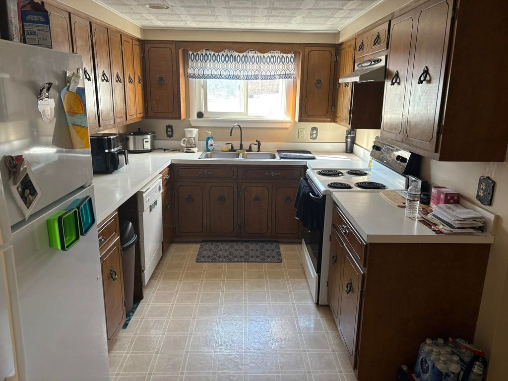 Photo of 7 Cascade Flats, Gorham, NH 03581 (MLS # 5078703)