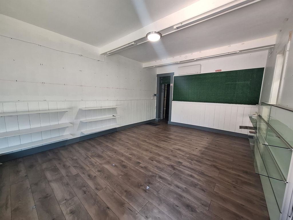 Photo of 383 Chestnut Street, Manchester, NH 03101 (MLS # 5083480)