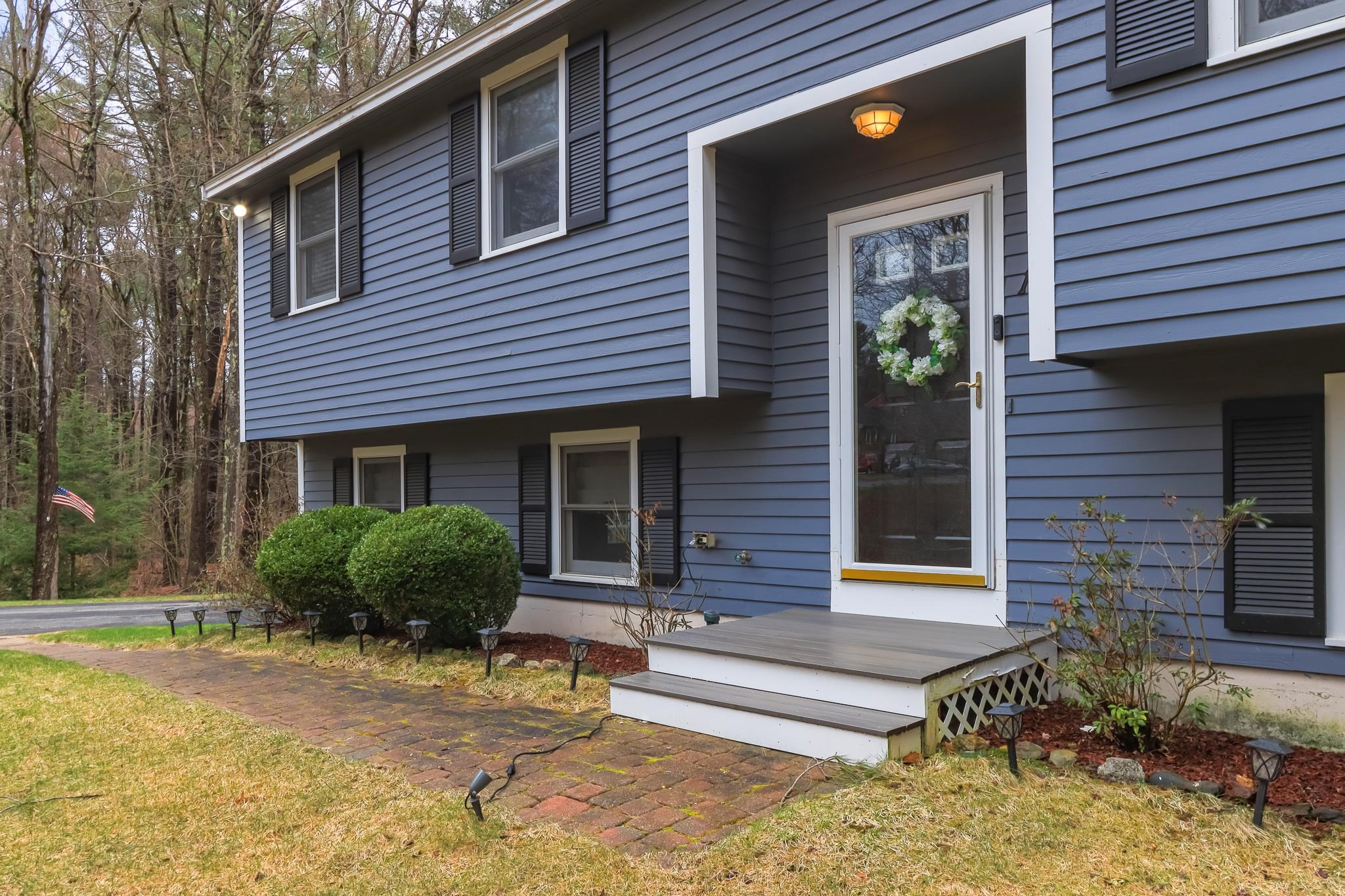 14 Settlers Lane