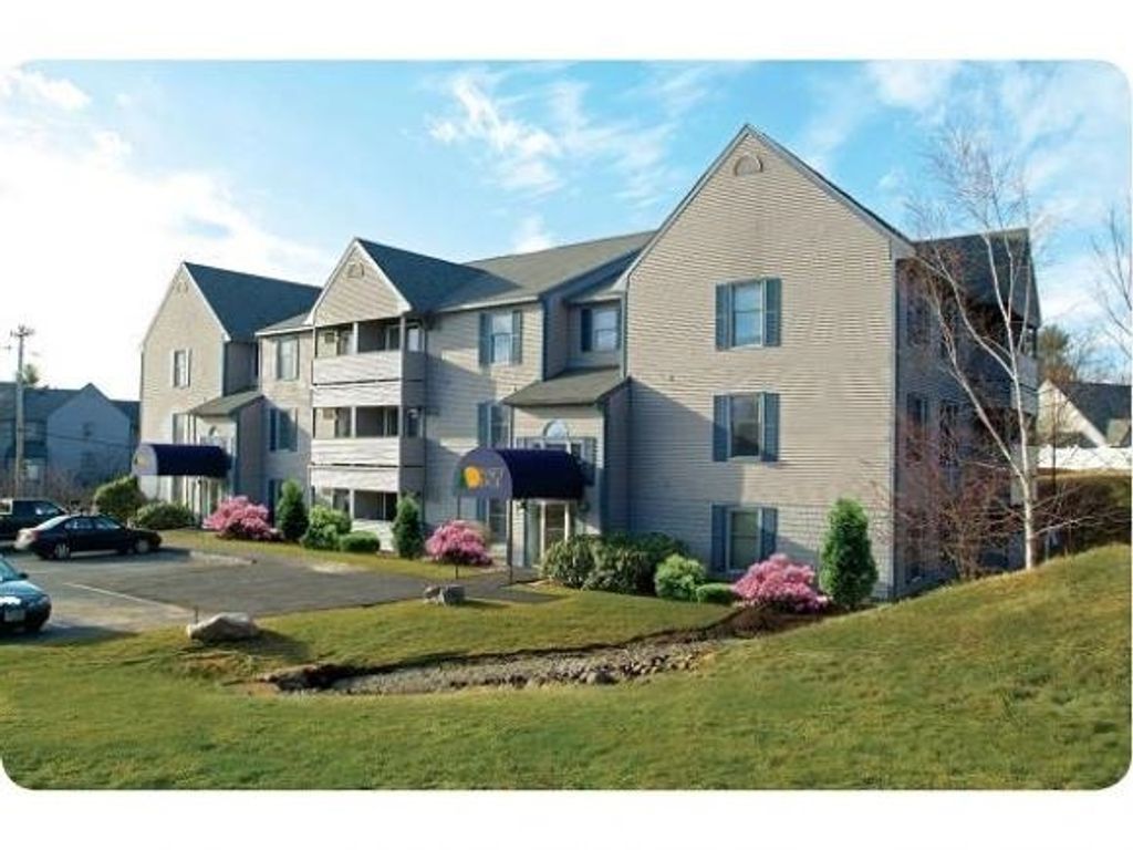 Photo of 133 Eastern Avenue #101, Manchester, NH 03104 (MLS # 5081462)