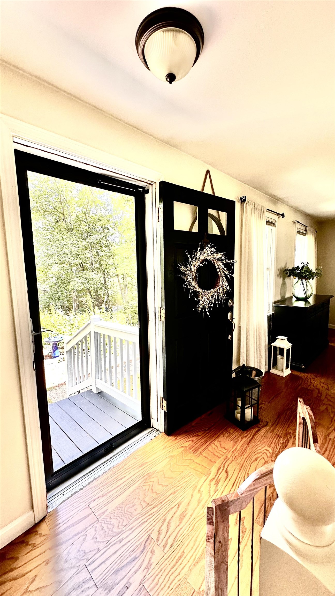 Somersworth, New Hampshire 03878, United States, 3 Bedrooms Bedrooms, ,2 BathroomsBathrooms,Residential,Pending,184951