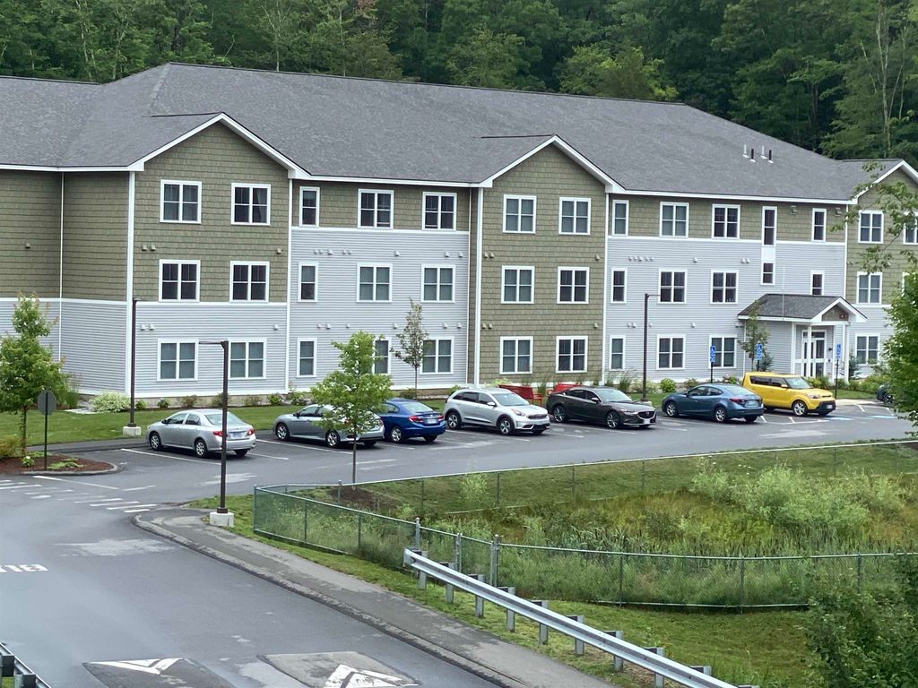 Photo of 10 East Ridge Drive #307, Milford, NH 03055 (MLS # 5076819)