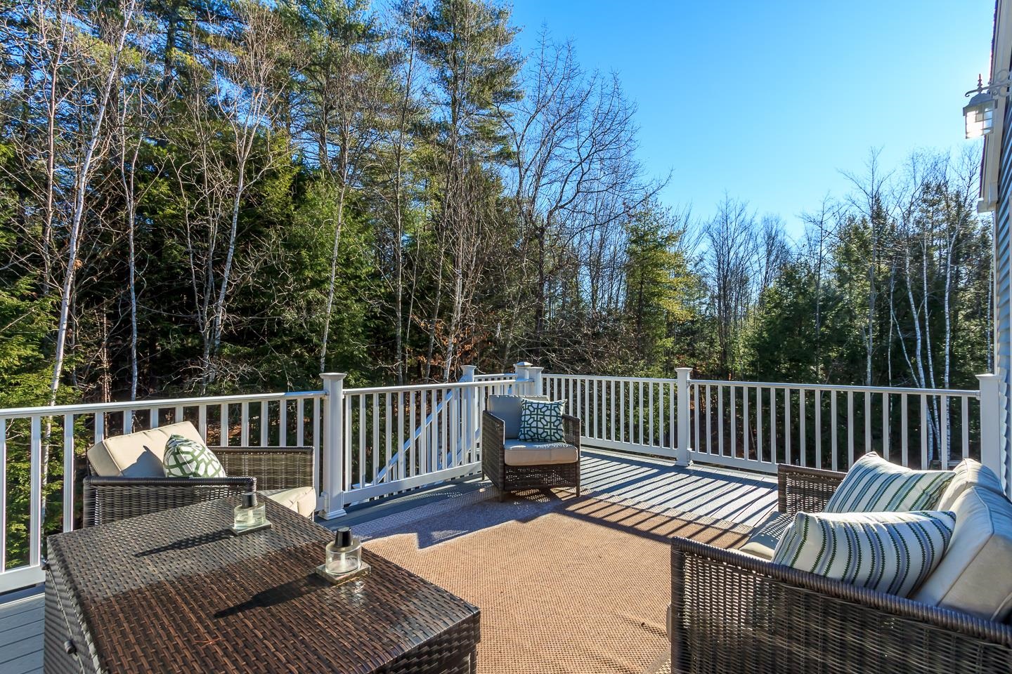 Bow, New Hampshire 03304, United States, 6 Bedrooms Bedrooms, ,4 BathroomsBathrooms,Residential,Pending,18548