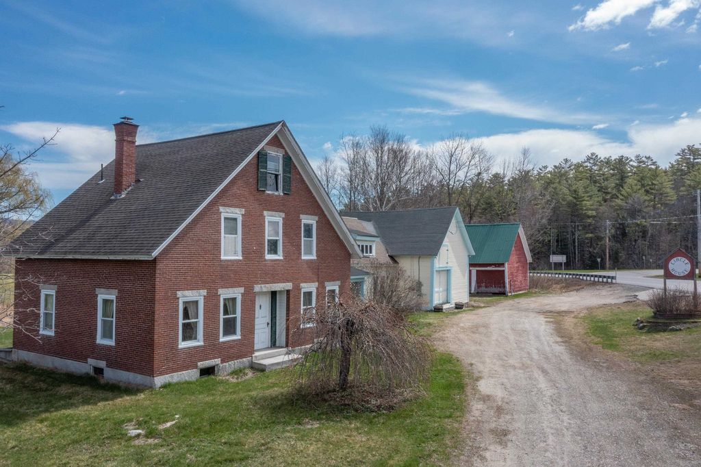Photo of 872 Tenney Mountain Highway, Plymouth, NH 03264 (MLS # 5085634)