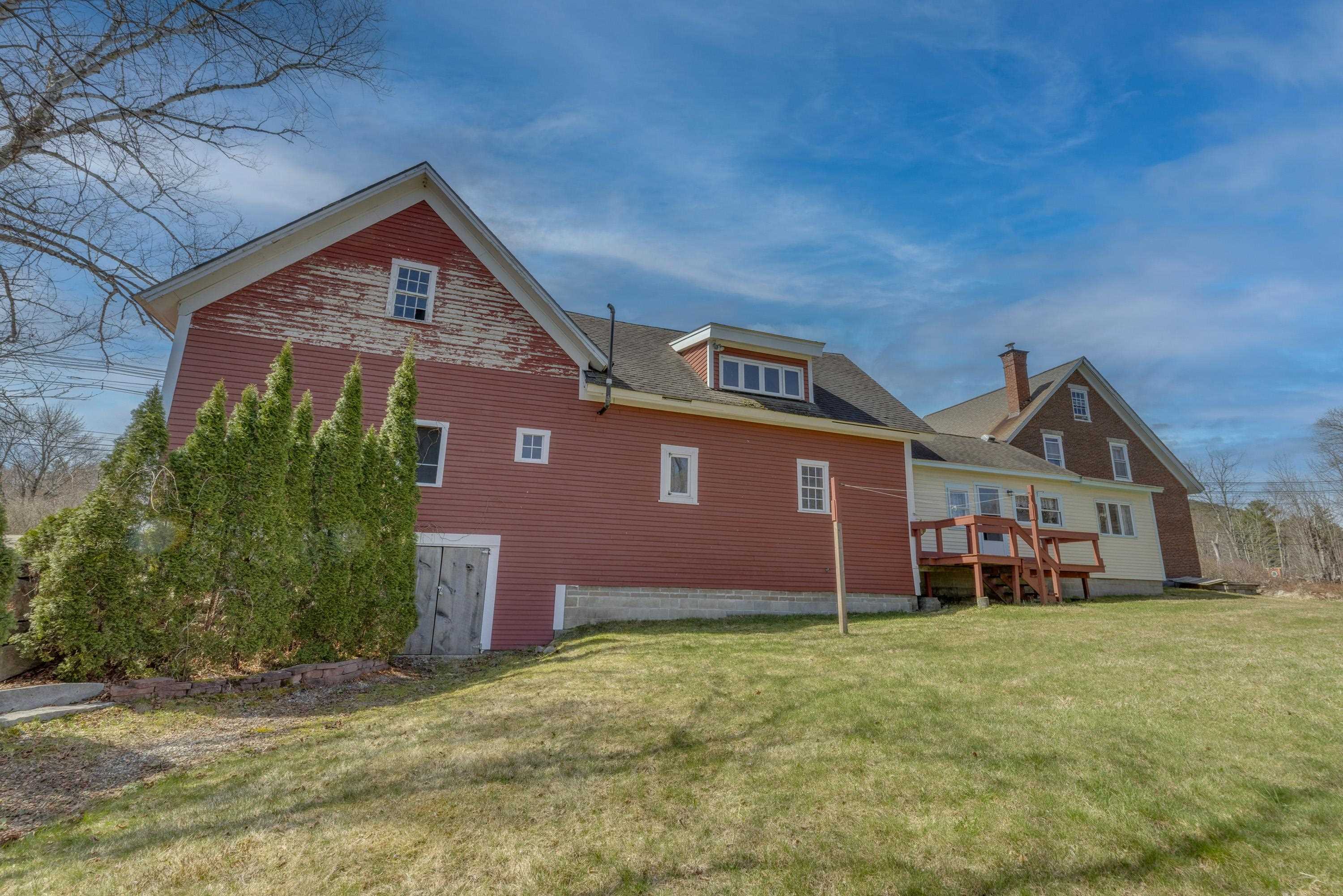 872 Tenney Mountain Highway