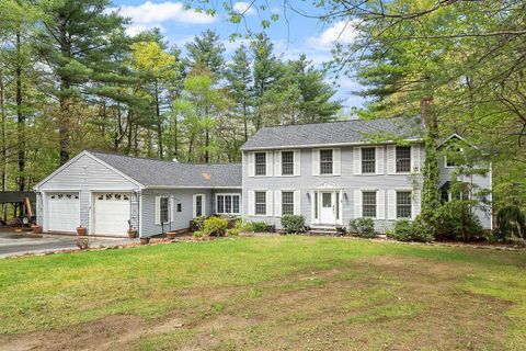 13 Aladdin Road Windham NH 03087