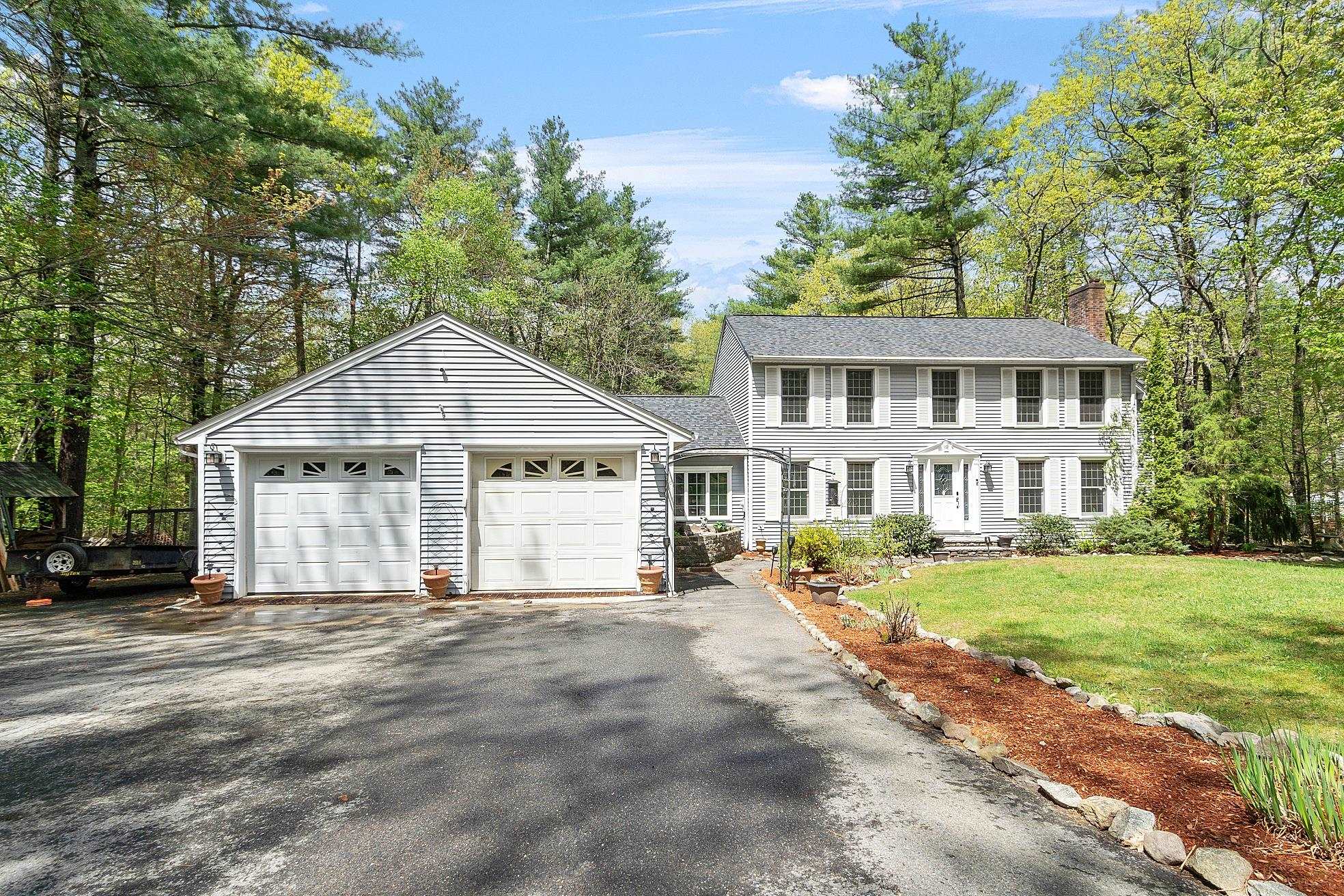 13 Aladdin Road