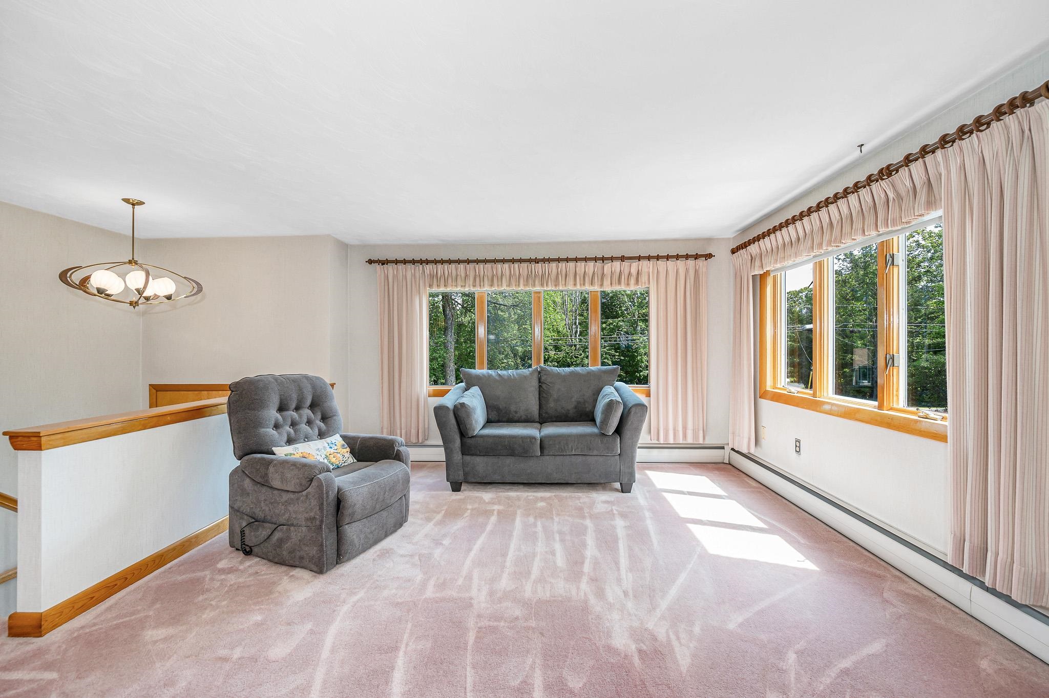 28 Ledge Road