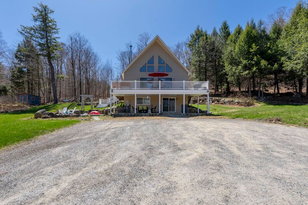 Photo of 1400 Loyd Lane, Harrisville, NH 03450 (MLS # 5089783)