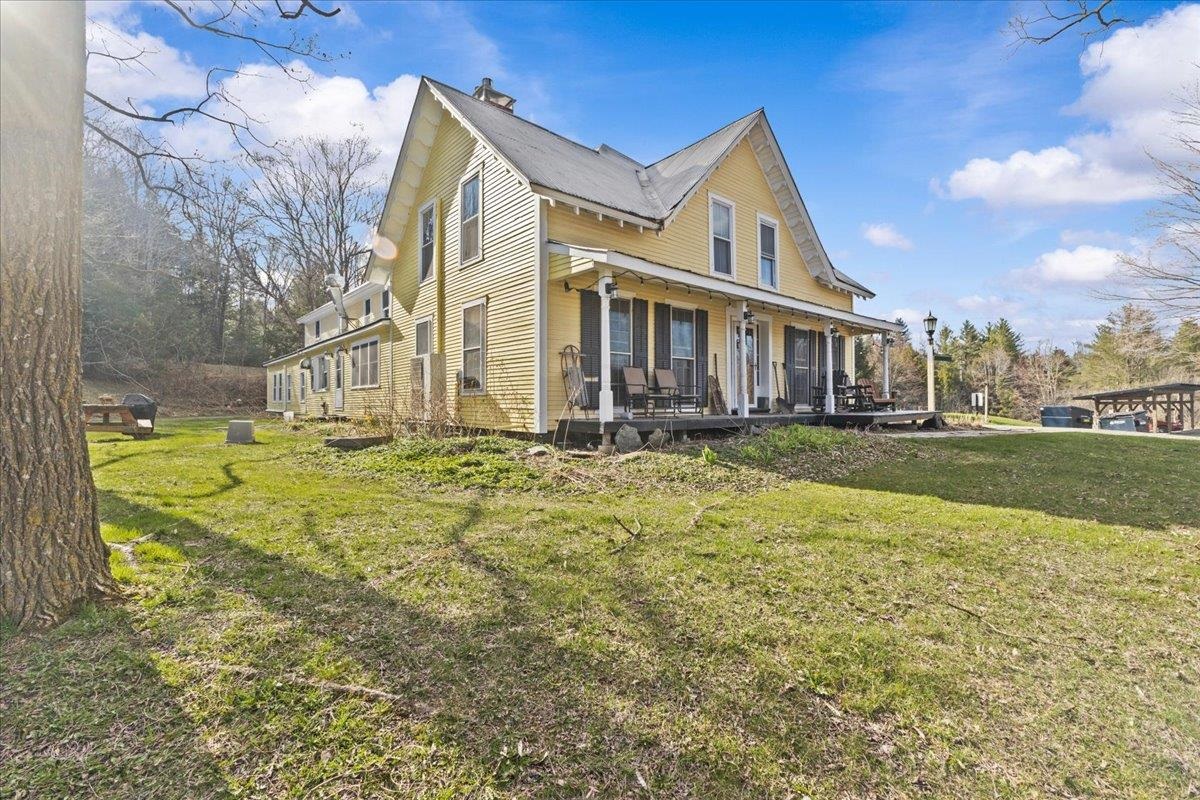 1460 Main Street