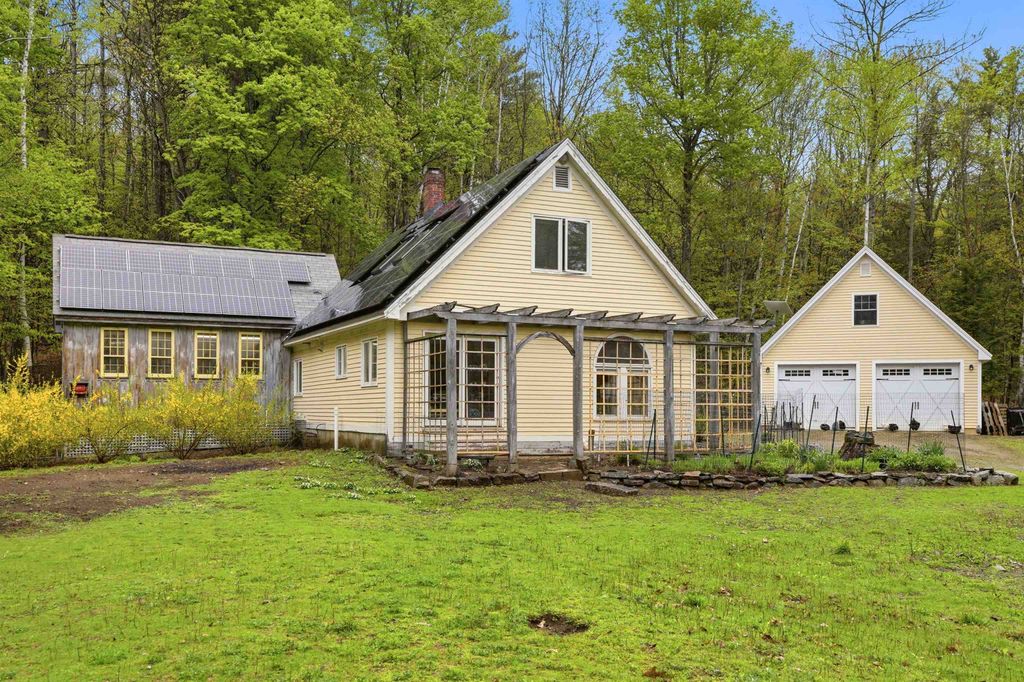 Photo of 186 Hackleboro Road, Canterbury, NH 03224 (MLS # 5088882)