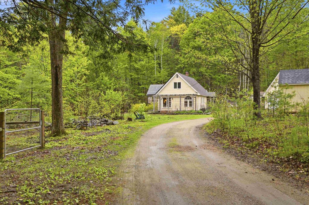 Photo of 186 Hackleboro Road, Canterbury, NH 03224 (MLS # 5088882)