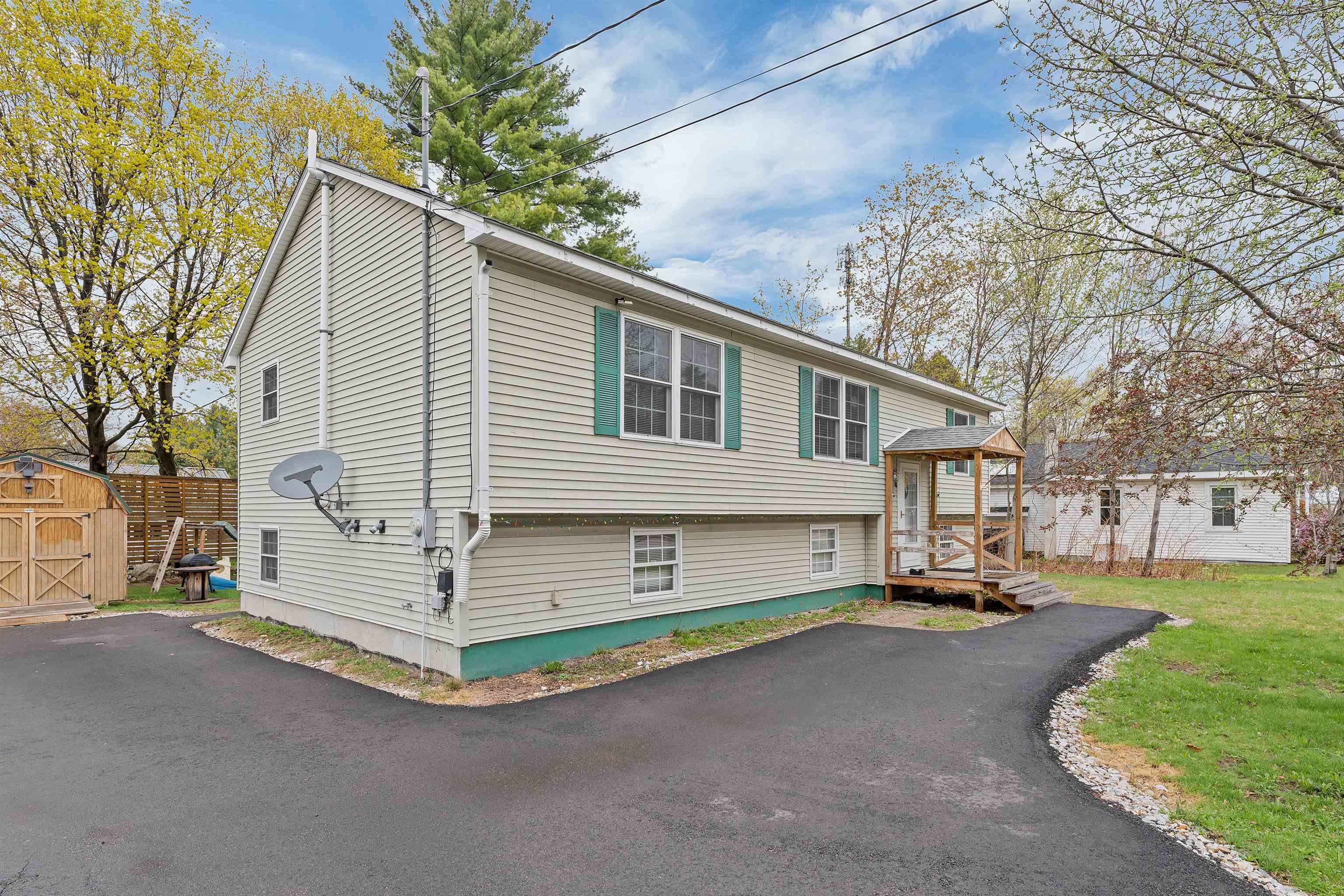 156 East Main Street