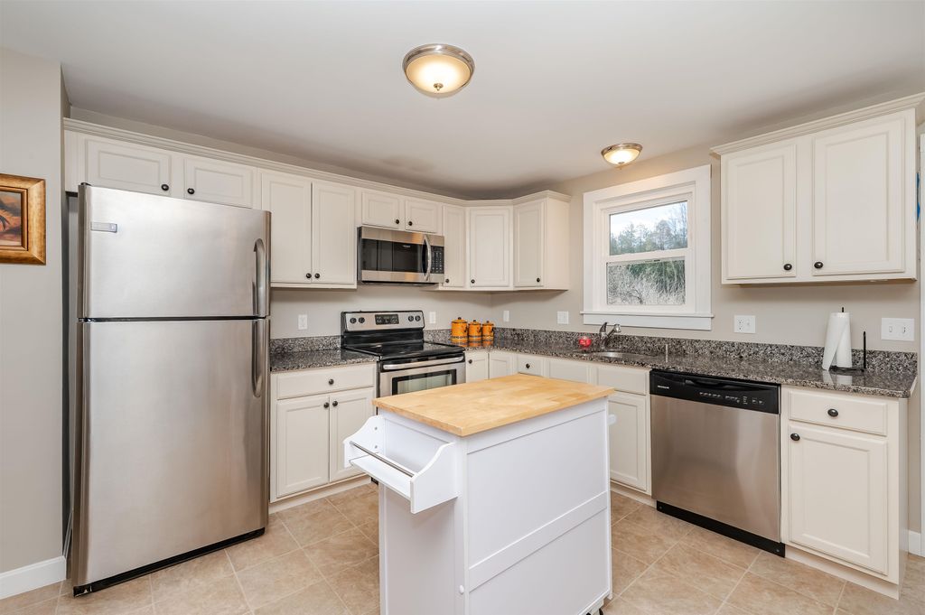 Photo of 28 Midway Park, Somersworth, NH 03878 (MLS # 5084352)