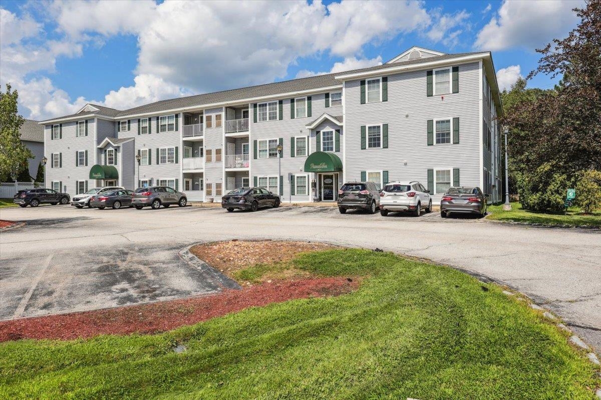 40 Eastern Avenue 206