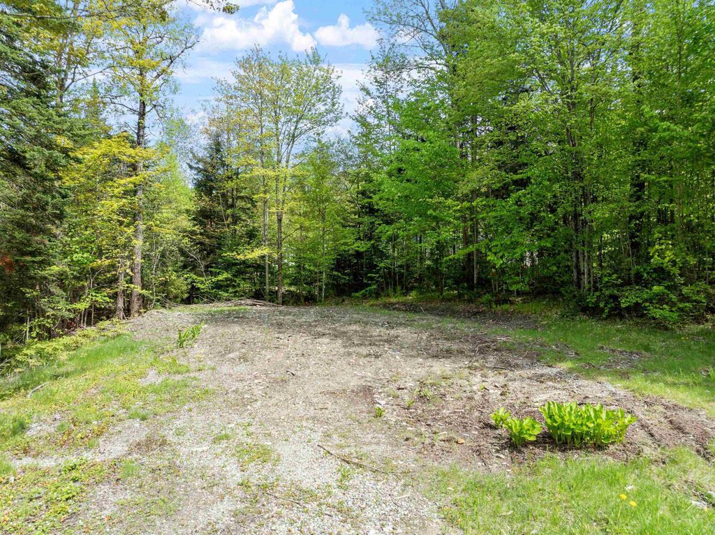 Photo of 15 Okane Circle, Bethlehem, NH 03574 (MLS # 5053253)