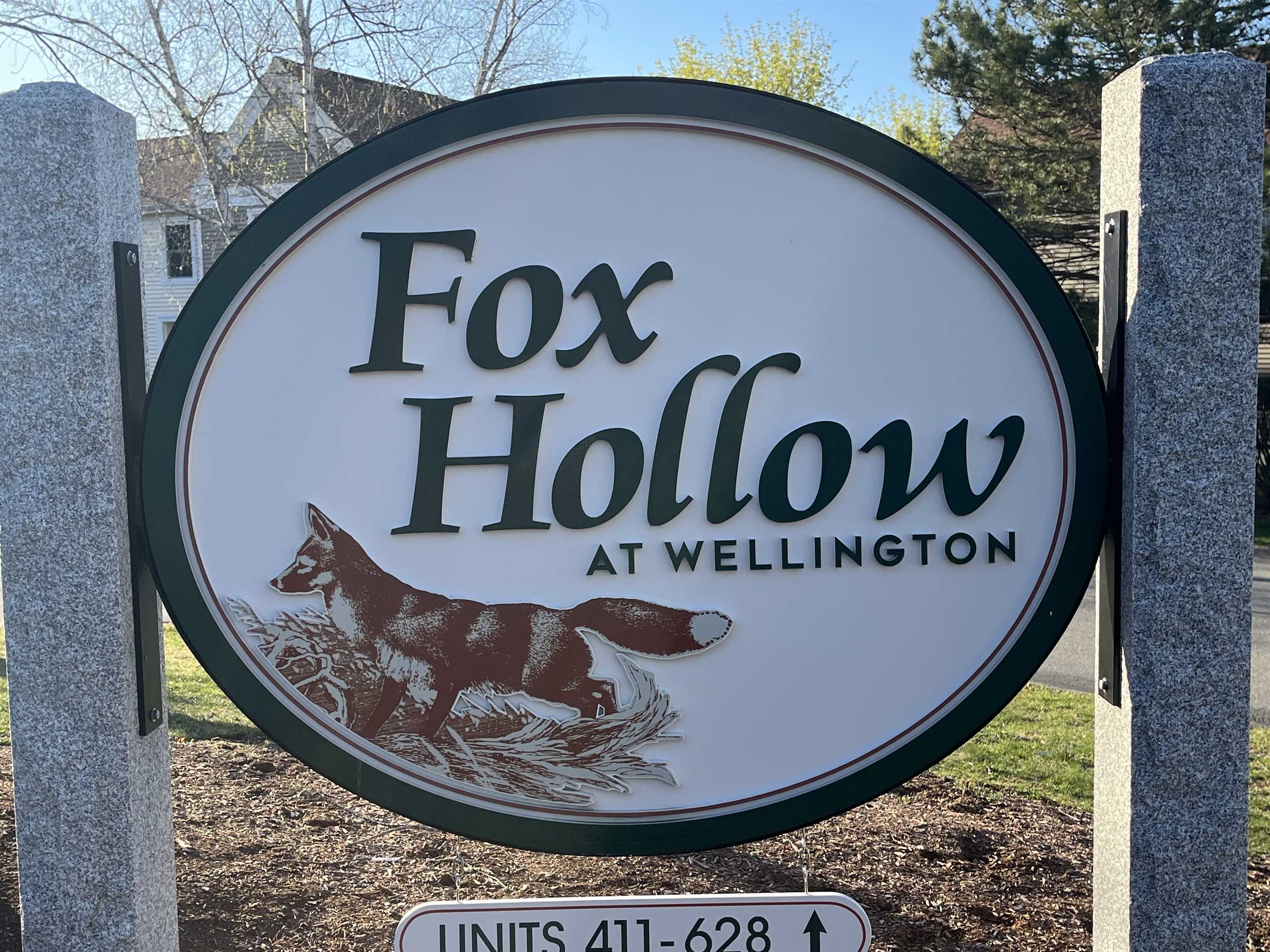 725 Fox Hollow Way