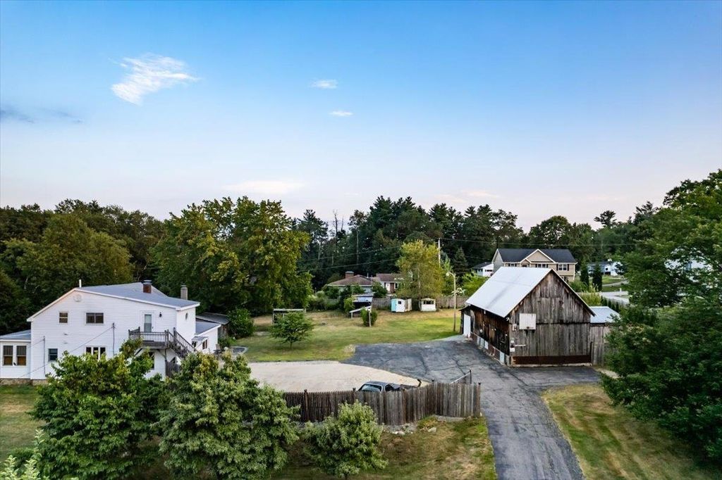 Photo of 58 Violet Street, Manchester, NH 03102 (MLS # 5063636)