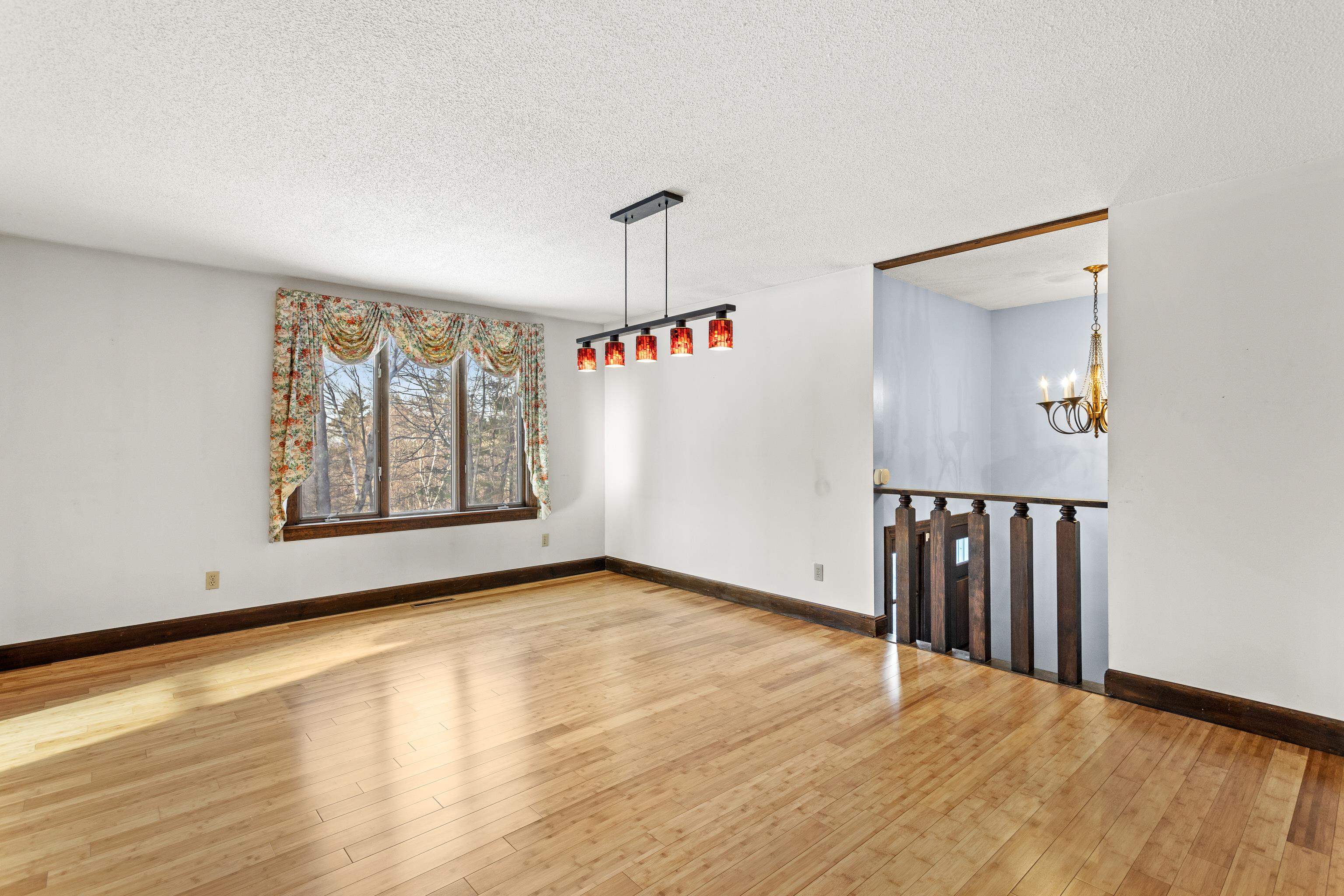 25 Sherwood Forest Drive