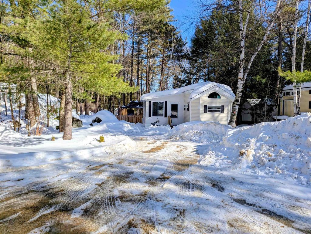 Photo of 7 Ledges Road #(aka Unit 79), Holderness, NH 03245 (MLS # 5077602)