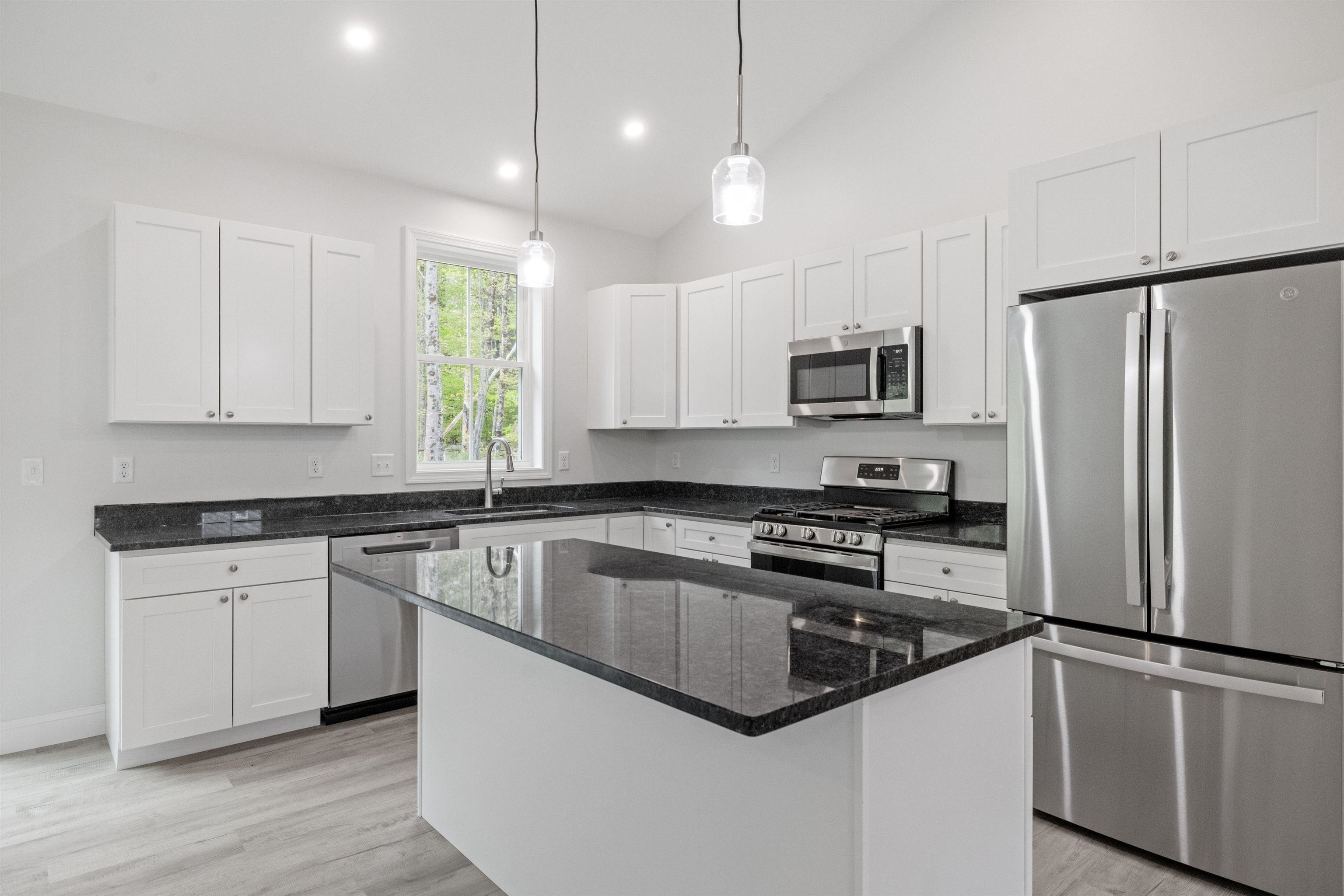 110 Knowles Pond Road