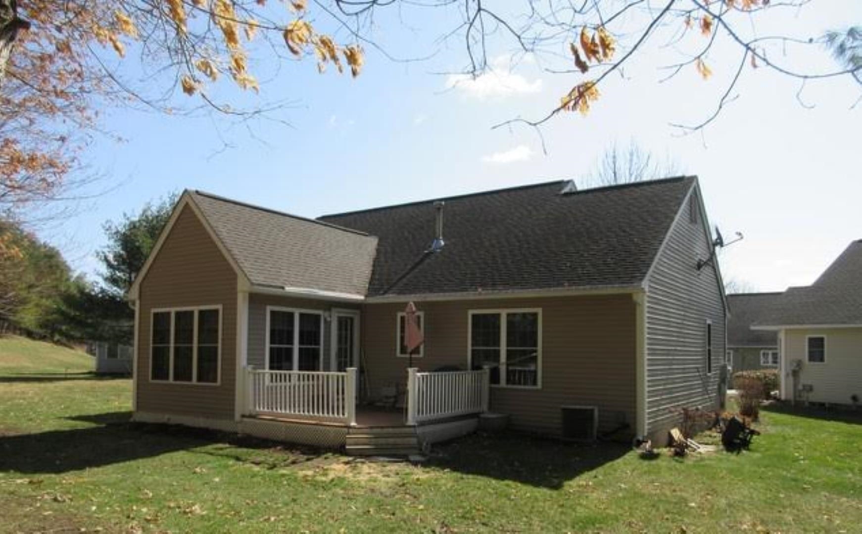 14 Halsey Court 16