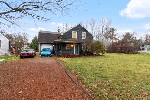Photo of 27 Brookwood Drive, South Burlington, VT 05403 (MLS # 5073551)