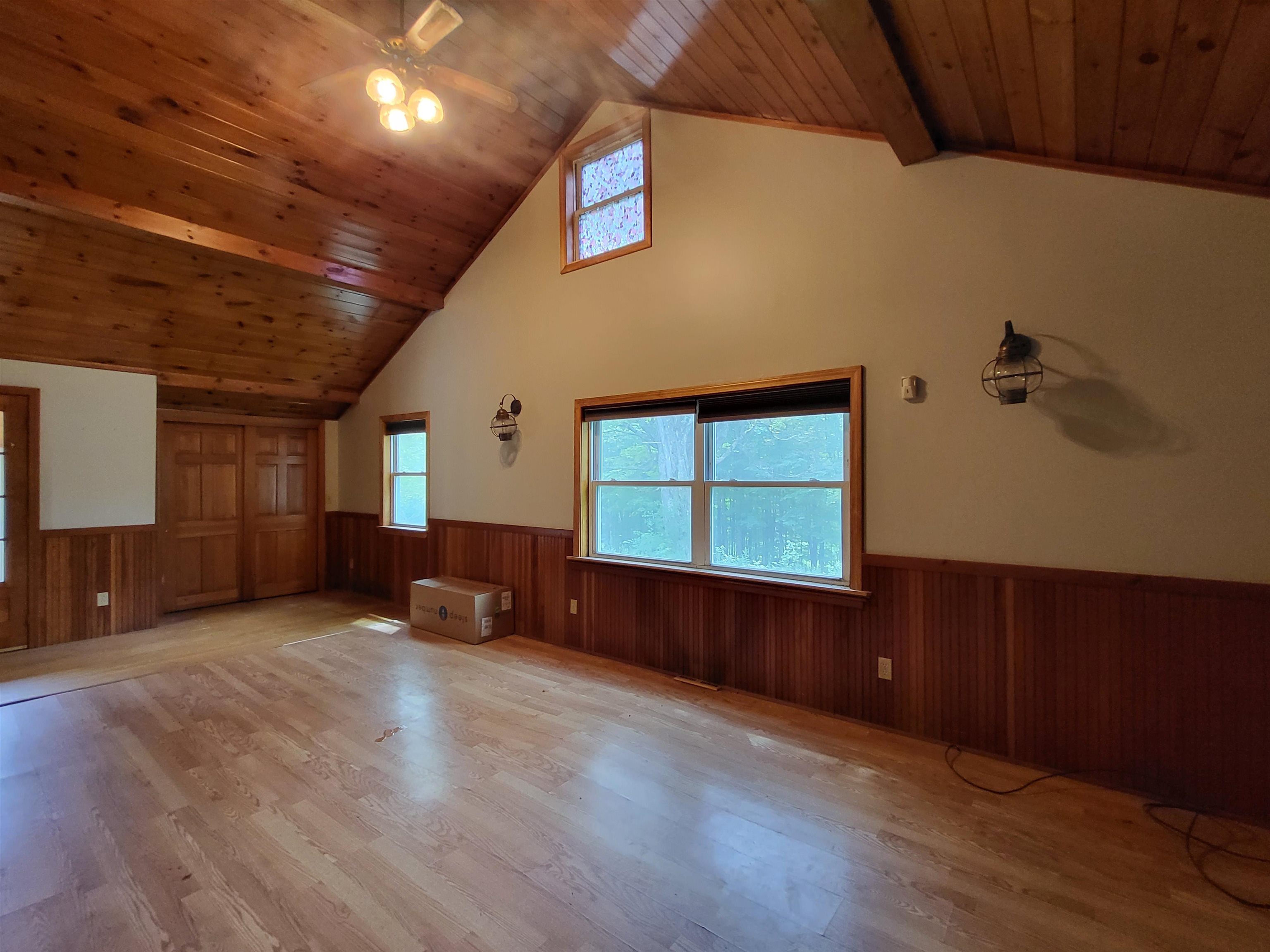 Fayston, Vermont 05660, United States, 3 Bedrooms Bedrooms, ,1 BathroomBathrooms,Residential,Pending,133478