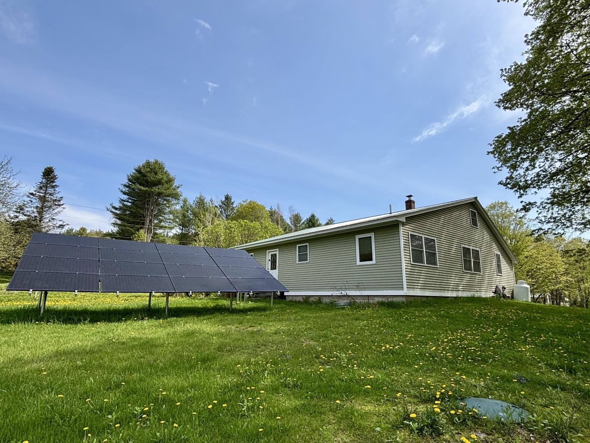 Fayston, Vermont 05660, United States, 3 Bedrooms Bedrooms, ,1 BathroomBathrooms,Residential,Pending,133478