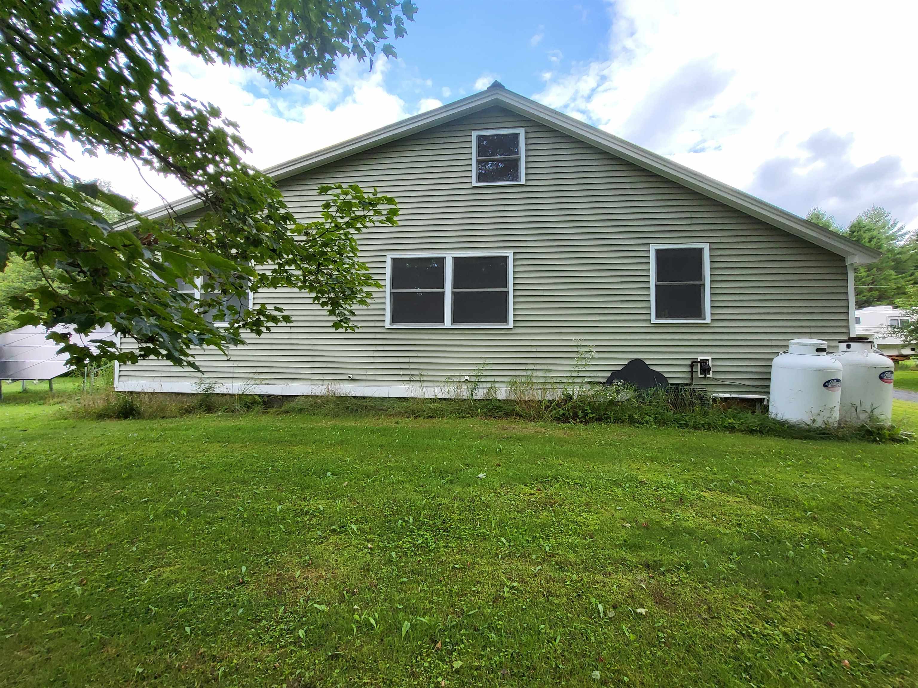 Fayston, Vermont 05660, United States, 3 Bedrooms Bedrooms, ,1 BathroomBathrooms,Residential,Pending,133478