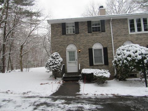 169 Fieldstone Drive Londonderry NH 03053